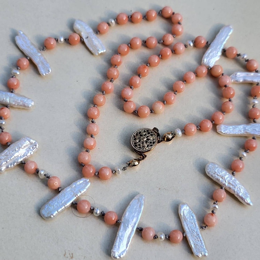 Vintage Coral Pearl 12K Gold Filled Necklace Peach White Biwa Bead